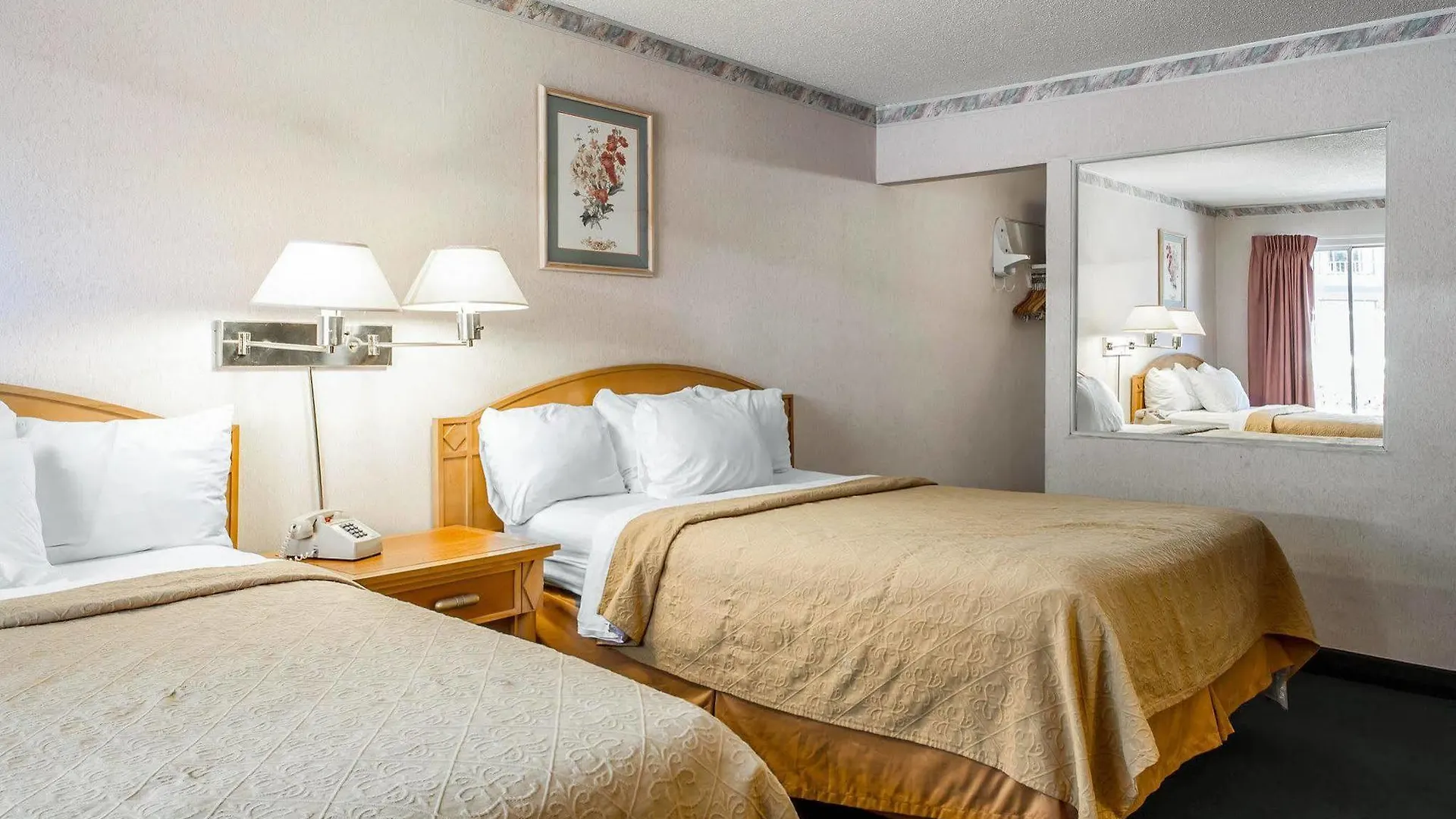 Hampton Inn & Suites South Lake Tahoe Hotel